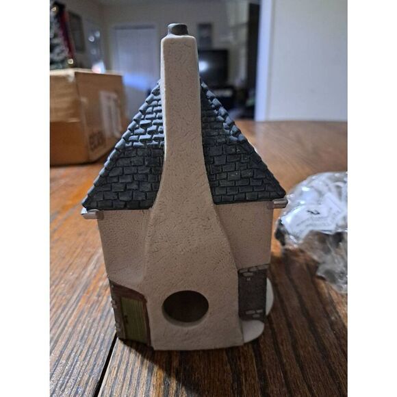 Vintage 1995 Dept 56 Dickens Village Morston Steak Kidney Pie Christmas Building - Picture 5 of 8